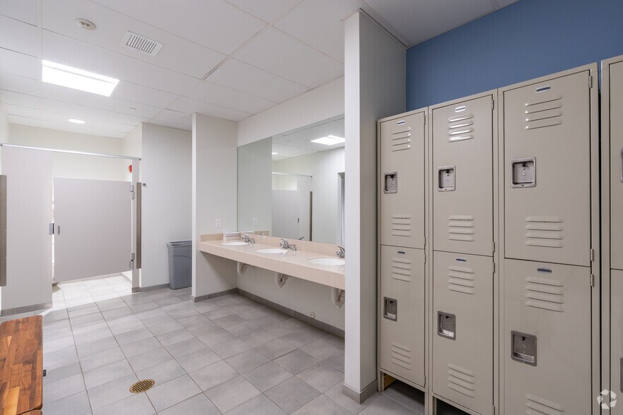 More Photos Of 2201 Renaissance Blvd, King Of Prussia Office For Lease