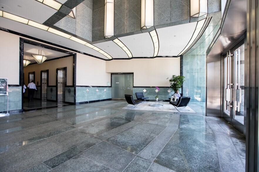 More Photos Of 11400 W Olympic Blvd, Los Angeles Office For Lease