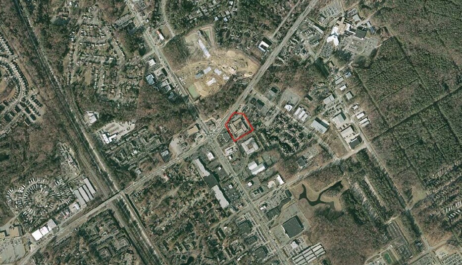 More Photos Of 606 Denbigh Blvd, Newport News Office For Lease