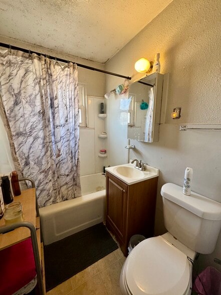 More Photos Of 4202 Cheyenne St, Cheyenne Multifamily For Sale