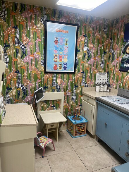 More Photos Of 1741 W Romneya Dr, Anaheim Medical For Lease