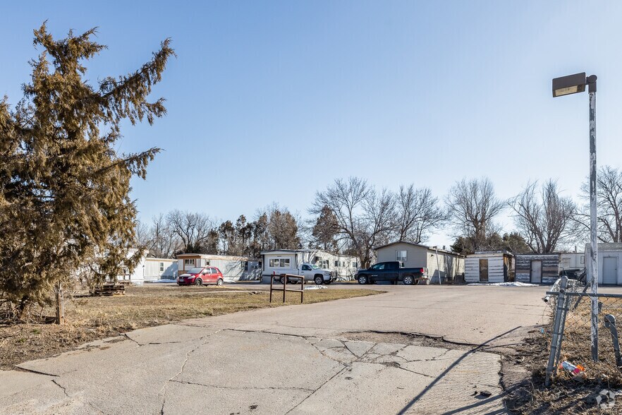 More Photos Of 1010 Maple St, Chadron Manufactured Housing Mobile Home Park For Sale