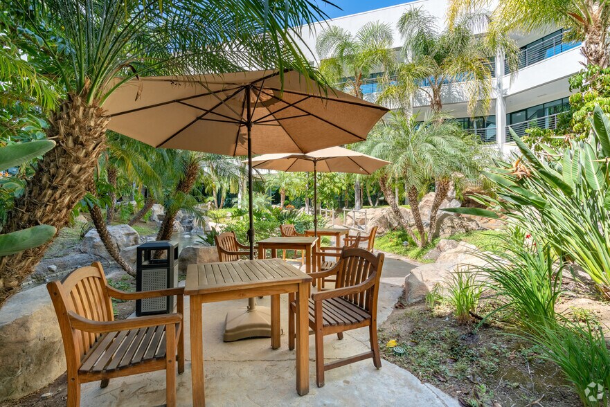 More Photos Of 28494 Westinghouse Pl, Valencia Office For Lease