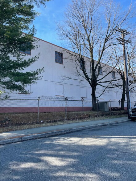 More Photos Of 1500 Main Ave, Clifton Refrigeration Cold Storage For Sale