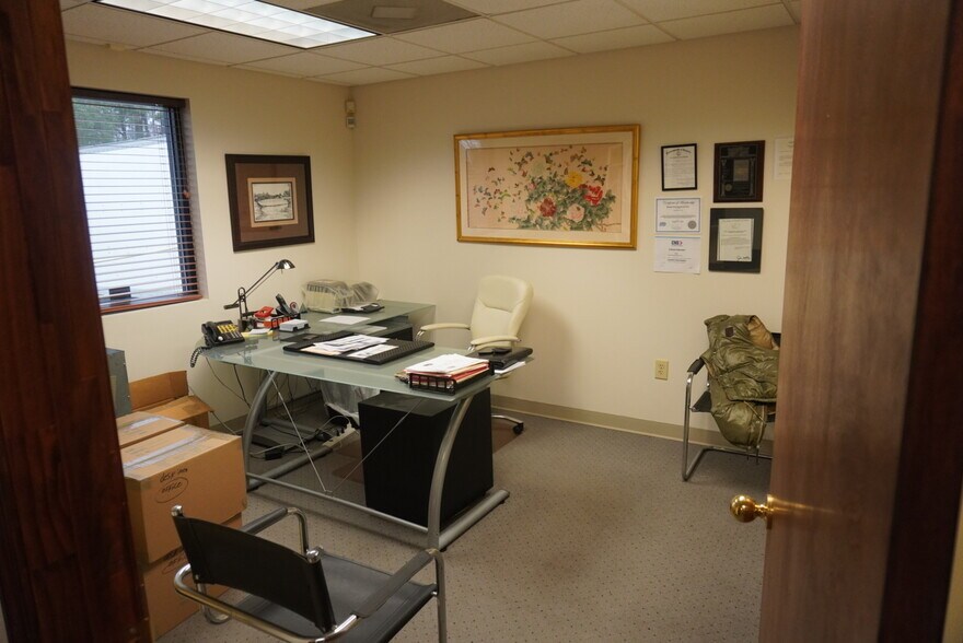 More Photos Of 7259 Cross Park Dr, Charleston Warehouse For Sale