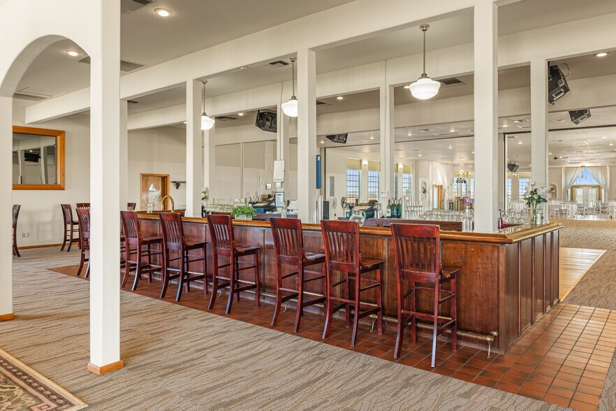 More Photos Of 796 W Evan Hewes, El Centro Restaurant For Sale