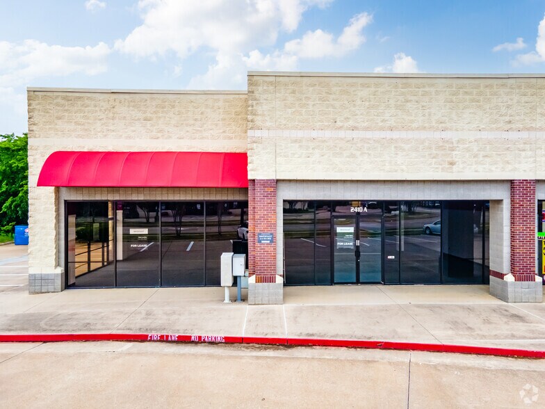 More Photos Of 2420 S Stemmons Fwy, Lewisville Unknown For Lease