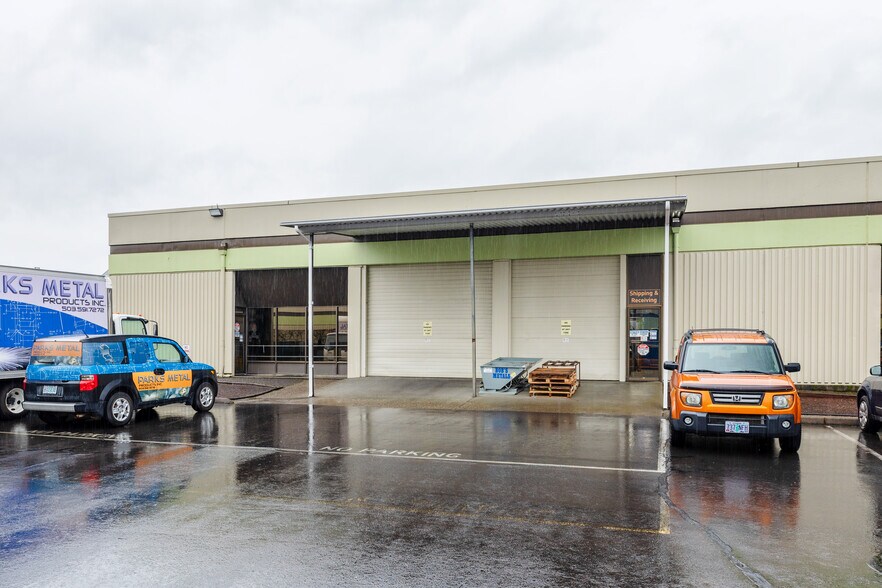 More Photos Of , Beaverton Flex For Sale