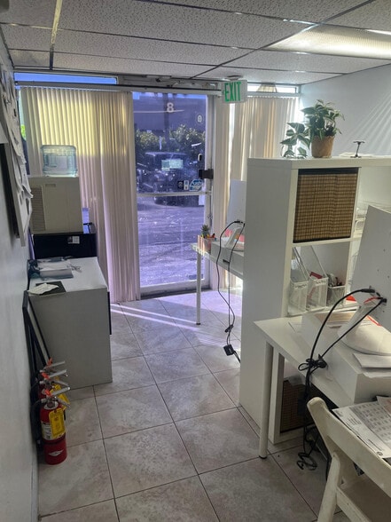 More Photos Of 16155 SW 117th Ave, Miami Light Distribution For Sale