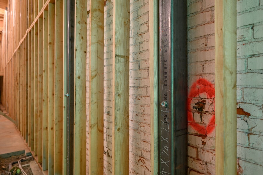 More Photos Of 433 NE 3rd St, Mcminnville Restaurant For Sale