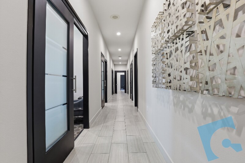 More Photos Of 8739 Davis Blvd, Keller Office For Sale