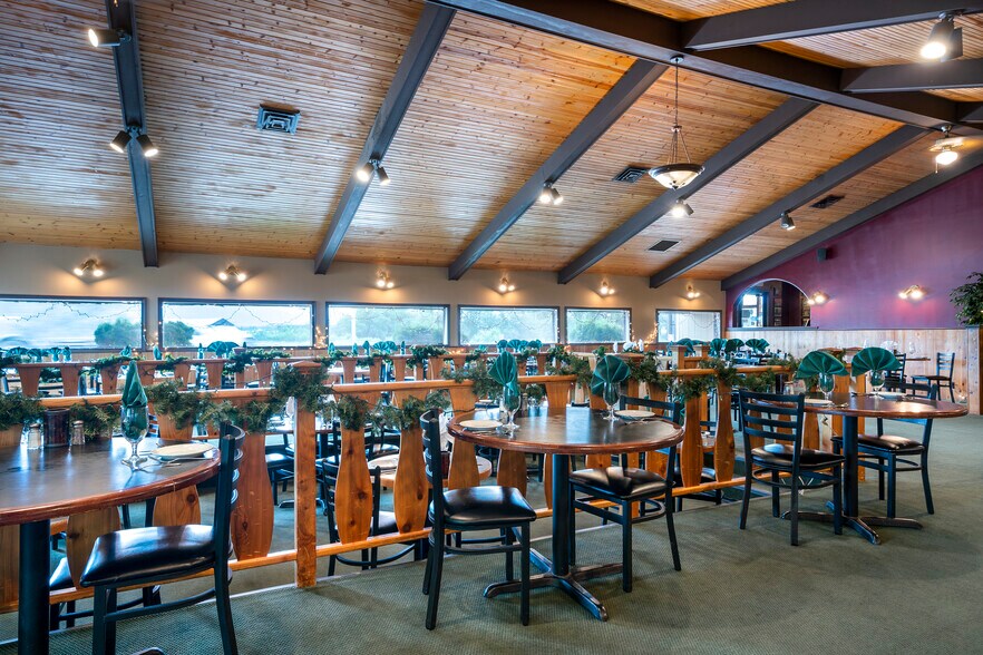 More Photos Of 3796 Us Highway 2 E, Kalispell Restaurant For Lease