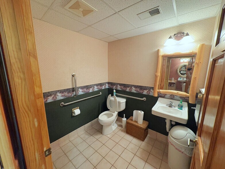 More Photos Of 2594 Tilden Trl SW, Pine River Office For Sale