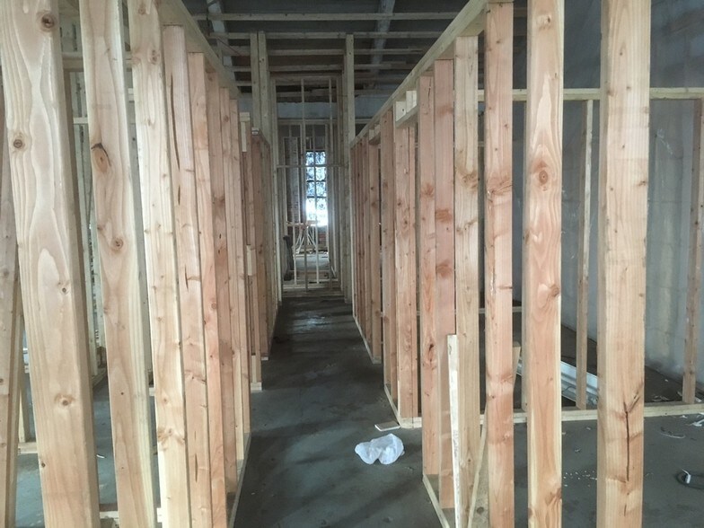 More Photos Of 506 N 12th St, Reading Industrial For Sale