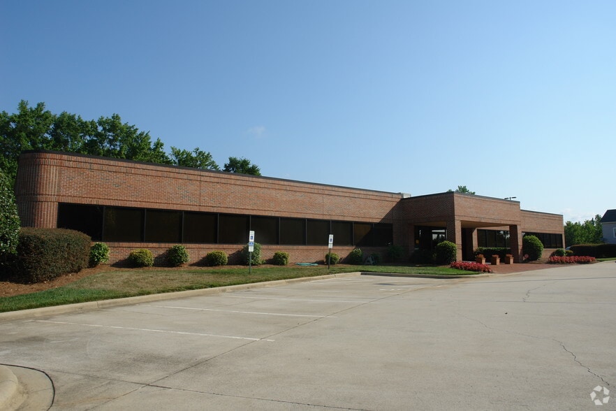 More Photos Of 1838 Gold Hill Rd, Fort Mill Office For Sale