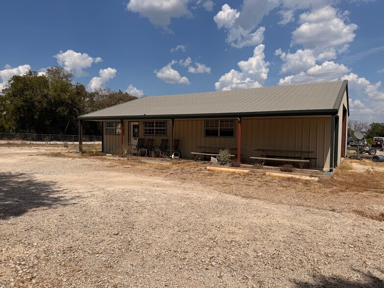 Primary Photo Of 460 Jones Ave, Blanco Office For Lease