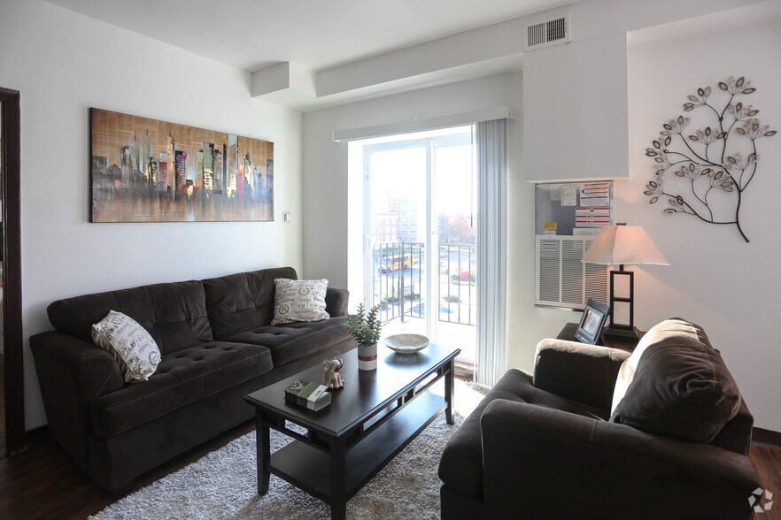 More Photos Of 5457 Delmar Blvd, Saint Louis Apartments For Lease