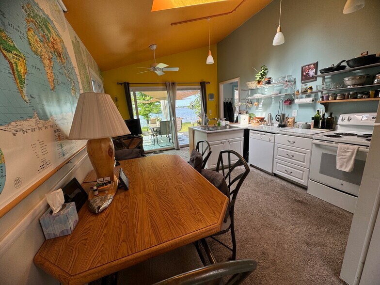 More Photos Of 214 S Main St, Lake City Hotel For Sale