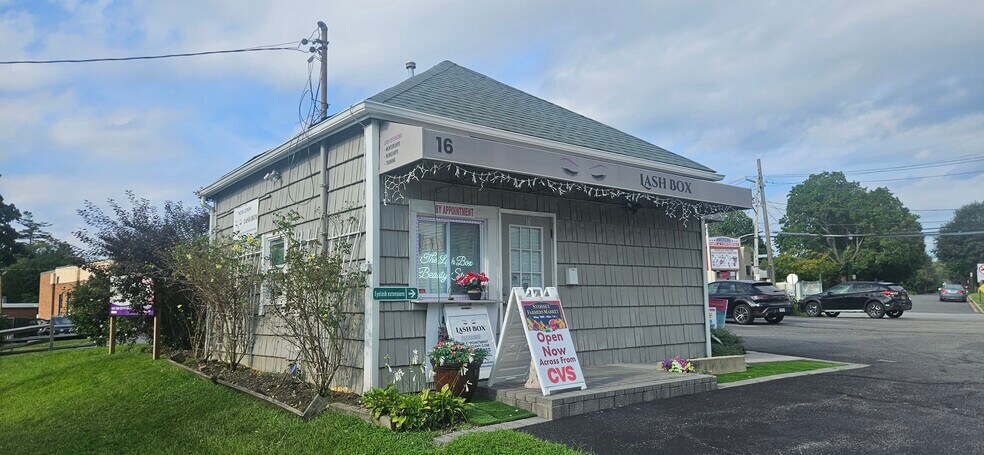More Photos Of 16 Split Rock Rd, Syosset Freestanding For Lease