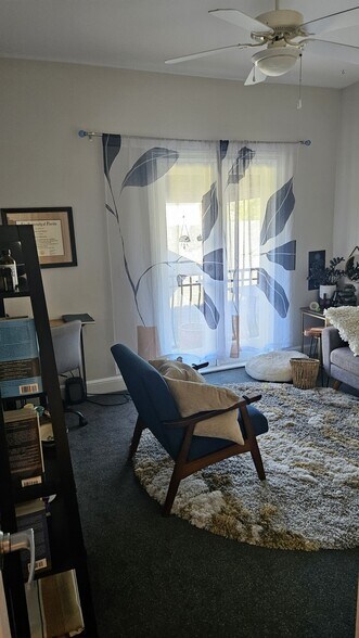 More Photos Of 3001 W Azeele St, Tampa Office For Lease