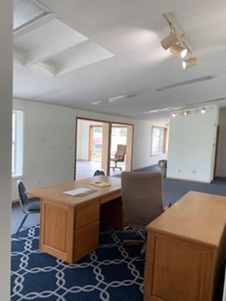 More Photos Of 6310 18th St E, Fife Office For Lease