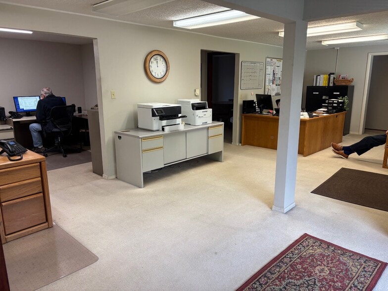 More Photos Of 3307 NE 109th Ave, Vancouver Industrial For Sale