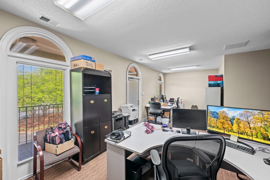More Photos Of 1348 Matthews Township Pky, Matthews Office For Sale