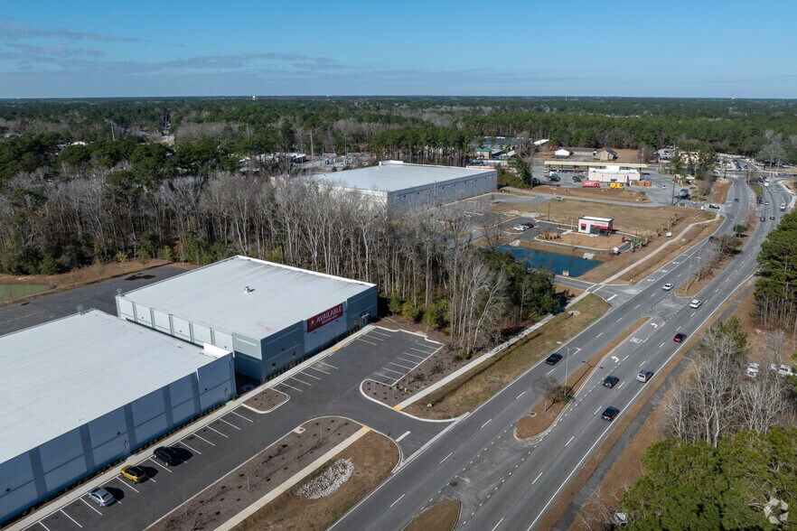More Photos Of 9571 Palmetto Commerce Pky, Ladson Warehouse For Lease