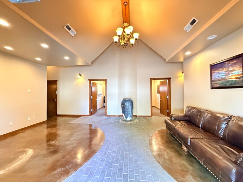 More Photos Of 1212 Columbia Park Trl, Richland Office For Lease