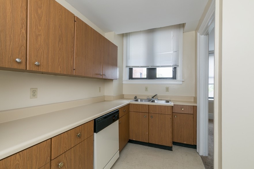 More Photos Of 870 Vine St, Chattanooga Apartments For Lease