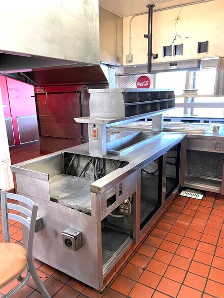 More Photos Of 3380 N Hayden Rd, Scottsdale Fast Food For Sale