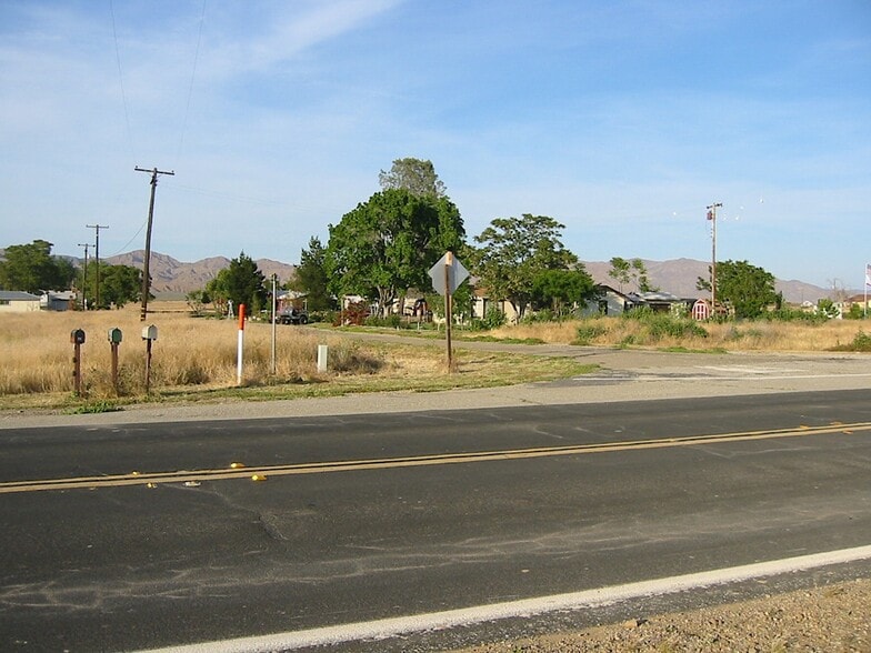 More Photos Of CNR of CA-166 & Bell Drive, New Cuyama Land For Sale