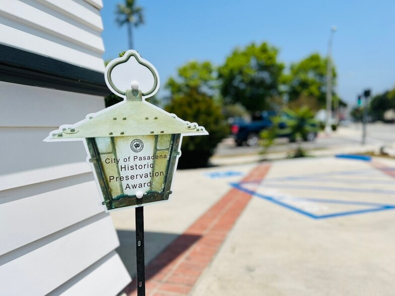 More Photos Of 599 N Fair Oaks Ave, Pasadena Office For Lease