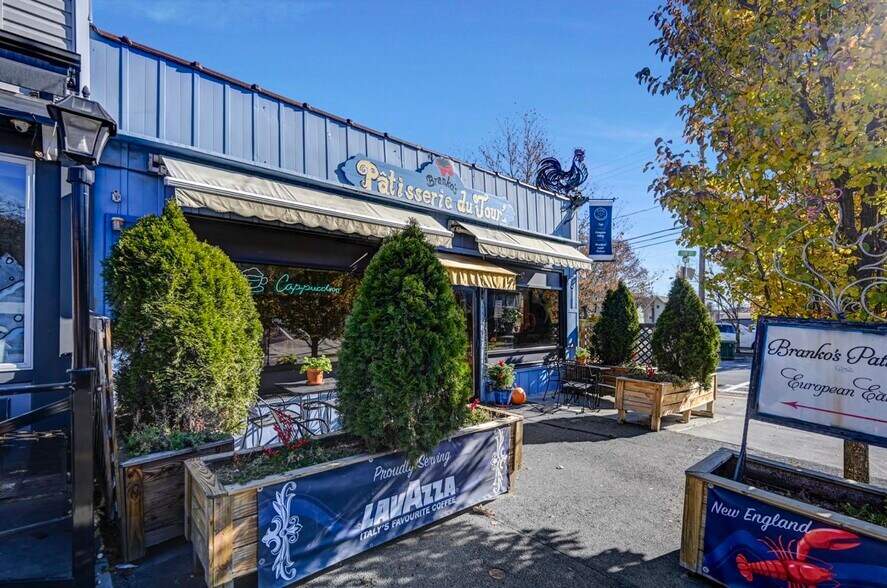 More Photos Of 501 Main St, Honesdale Restaurant For Sale