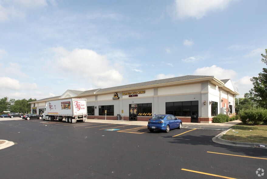 More Photos Of 18311 N Creek Dr, Tinley Park Office For Lease