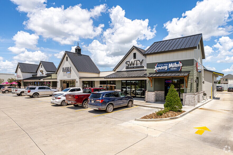 More Photos Of 1911 Chemin Metairie Pkwy, Youngsville Storefront Retail Office For Lease