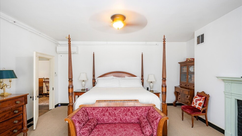 More Photos Of 637 Washington Blvd, Baltimore Hospitality For Sale