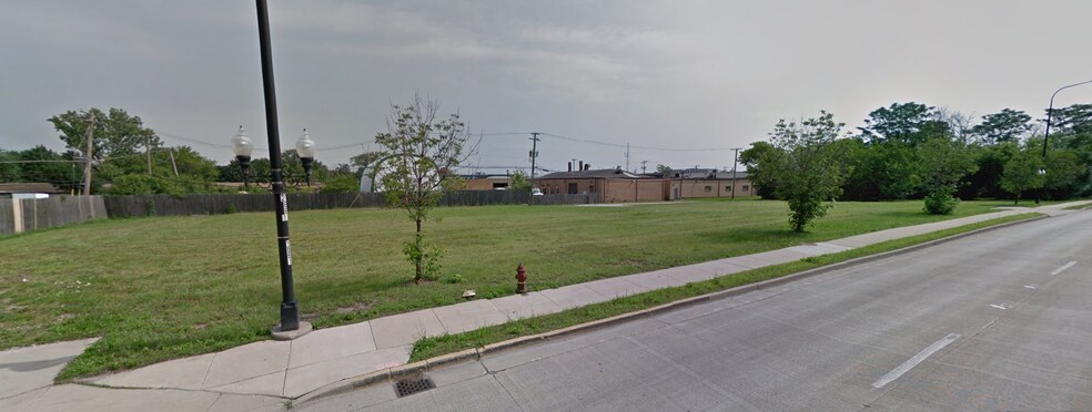 More Photos Of 4152 Roosevelt Rd, Hillside Storefront For Lease