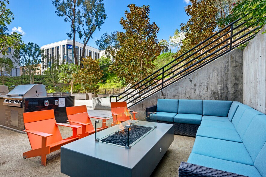 More Photos Of 600 B St, San Diego Office For Lease