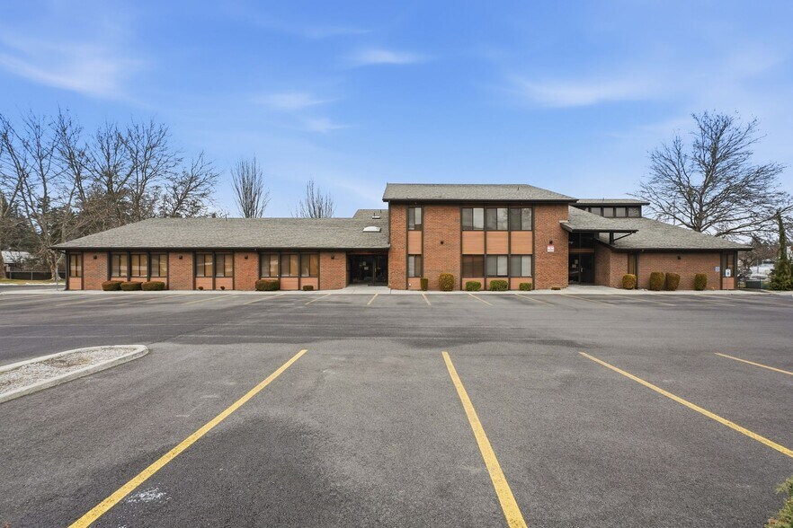 More Photos Of 10103 N Division St, Spokane Office For Lease