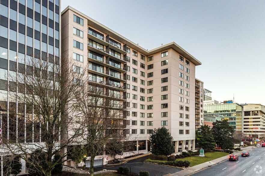 More Photos Of 4400 East-West Hwy, Bethesda Apartments For Lease