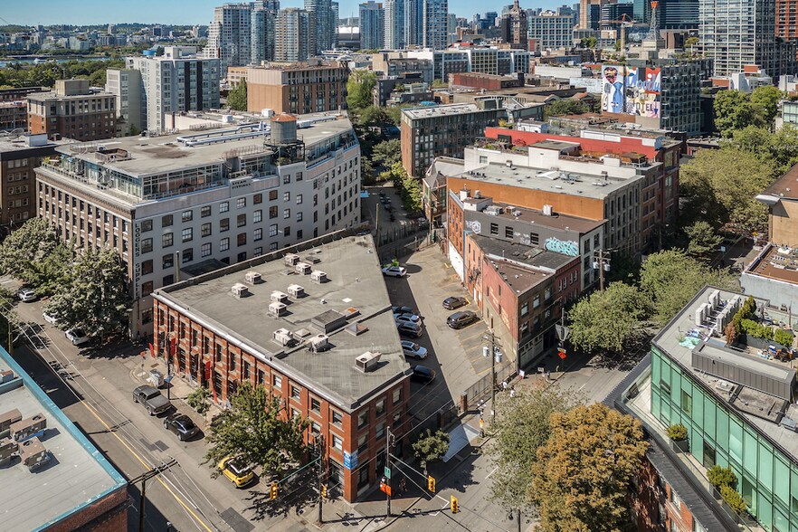 More Photos Of 211 Columbia St, Vancouver Office For Sale