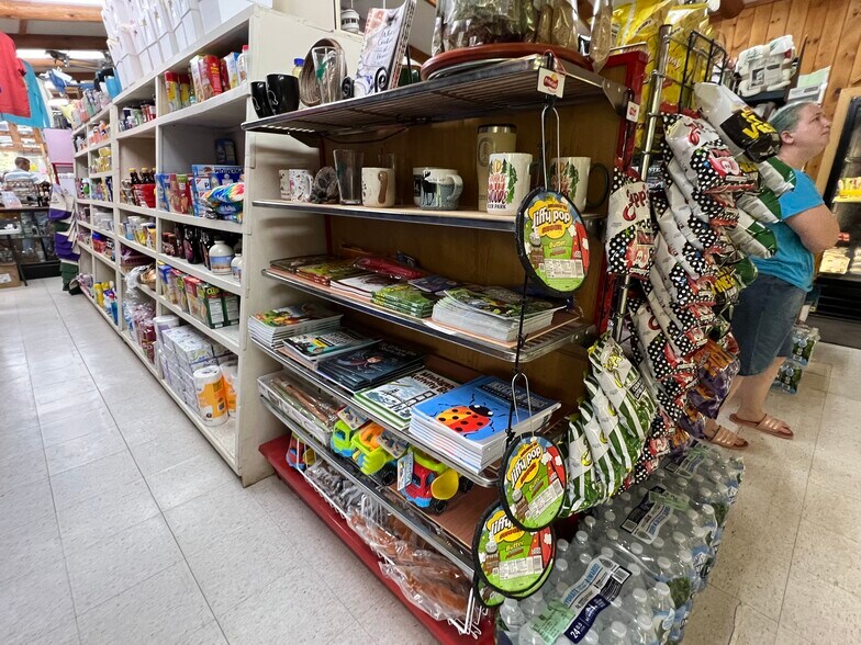 More Photos Of 29209 County Road 407, Newberry Lodge Meeting Hall For Sale