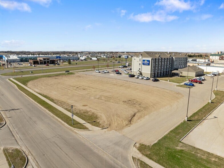 More Photos Of 400 37th Ave SW ave, Minot Land For Sale
