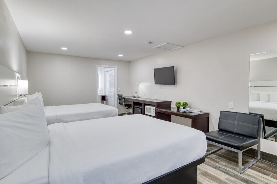 More Photos Of 137 San Marco Ave, Saint Augustine Hotel For Sale