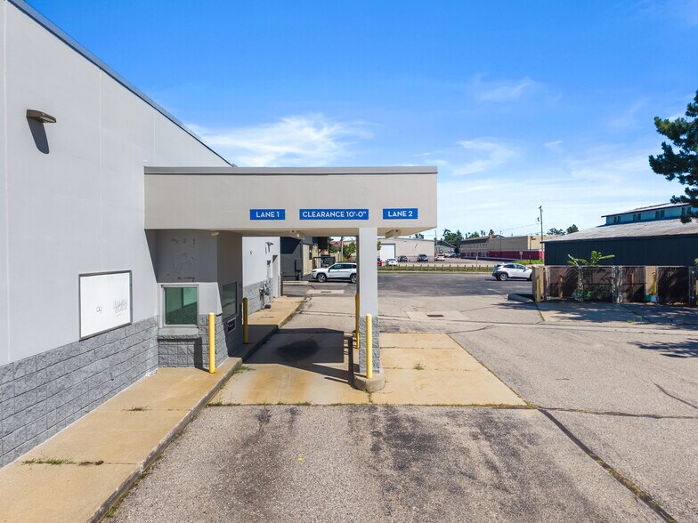 More Photos Of 419 W Main St, Gaylord Drugstore For Sale