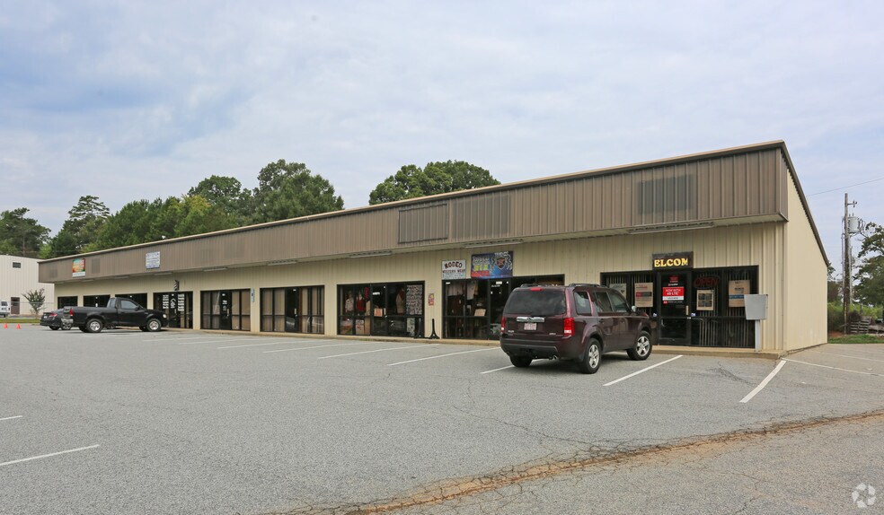 More Photos Of 2419 N Fayetteville St, Asheboro Unknown For Lease