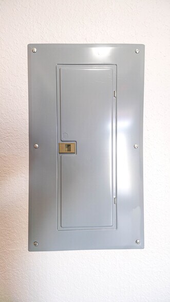 More Photos Of 1012 Airport Rd, Destin Office Residential For Sale