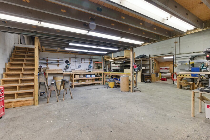 More Photos Of 149 NY-28N, North Creek Manufacturing For Sale