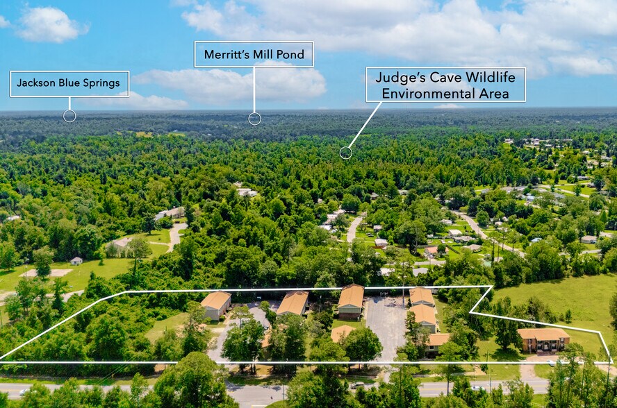 More Photos Of 3034 Jefferson St, Marianna Apartments For Sale